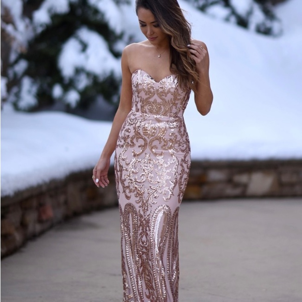 Lulus Rebecca Rose Gold Dress. Size Medium.